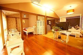 Nobles Living Castle Hotel Lijiang  Buitenkant foto