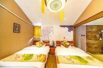 Nobles Living Castle Hotel Lijiang  Buitenkant foto